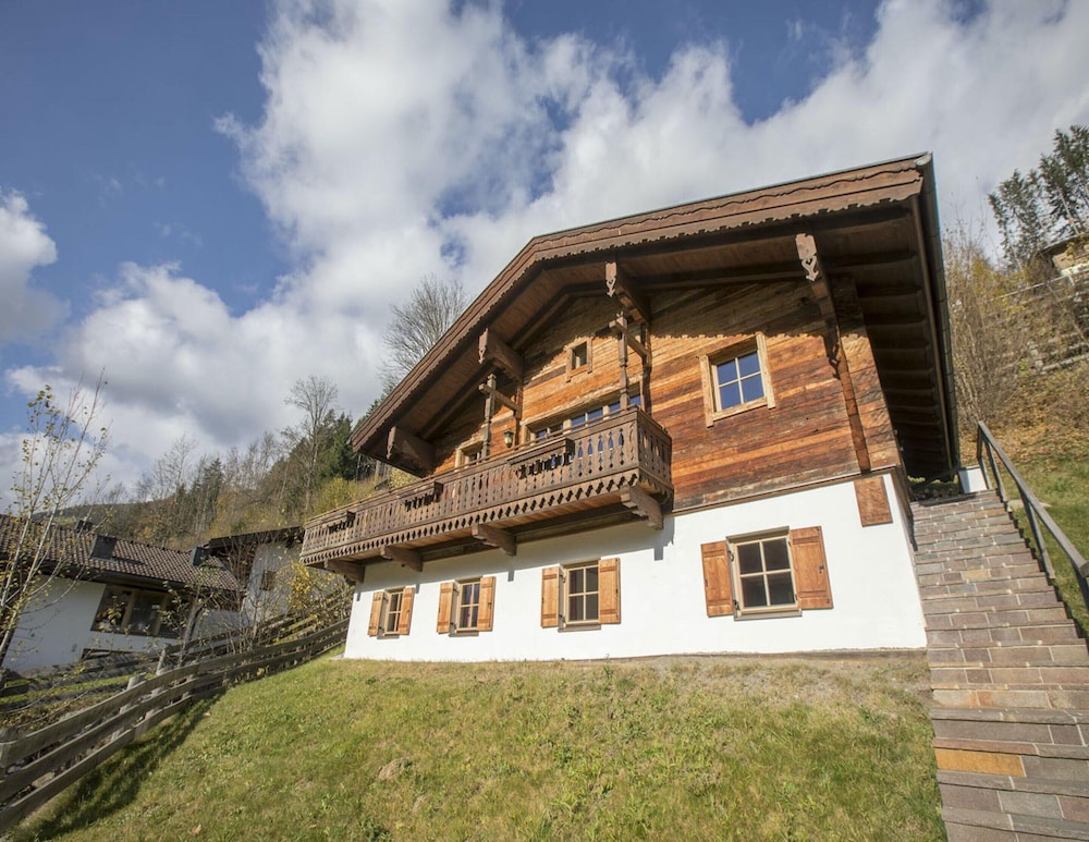 Chalet photo 1