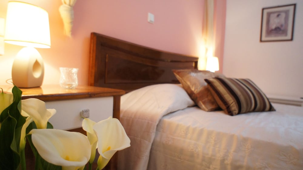 Standard Room photo 3