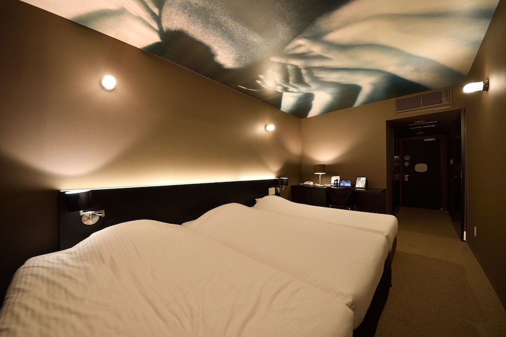 Triple Room, Non Smoking - Photo 9