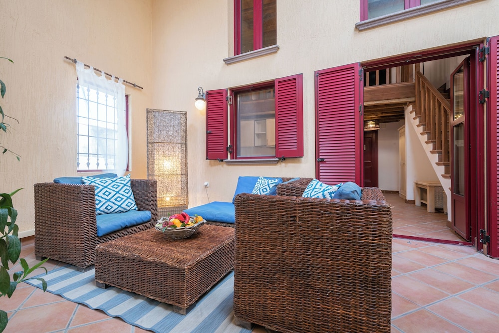 Two Bedroom Residence (Split Level) | 80m² photo 1