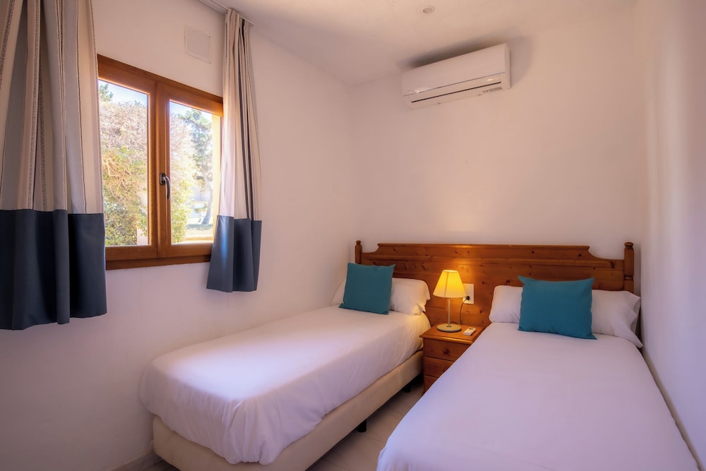 Family Apartment, 2 Bedrooms - Photo 13