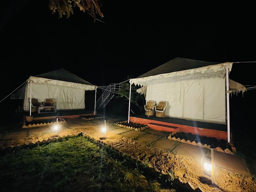 Luxury Tent photo 2