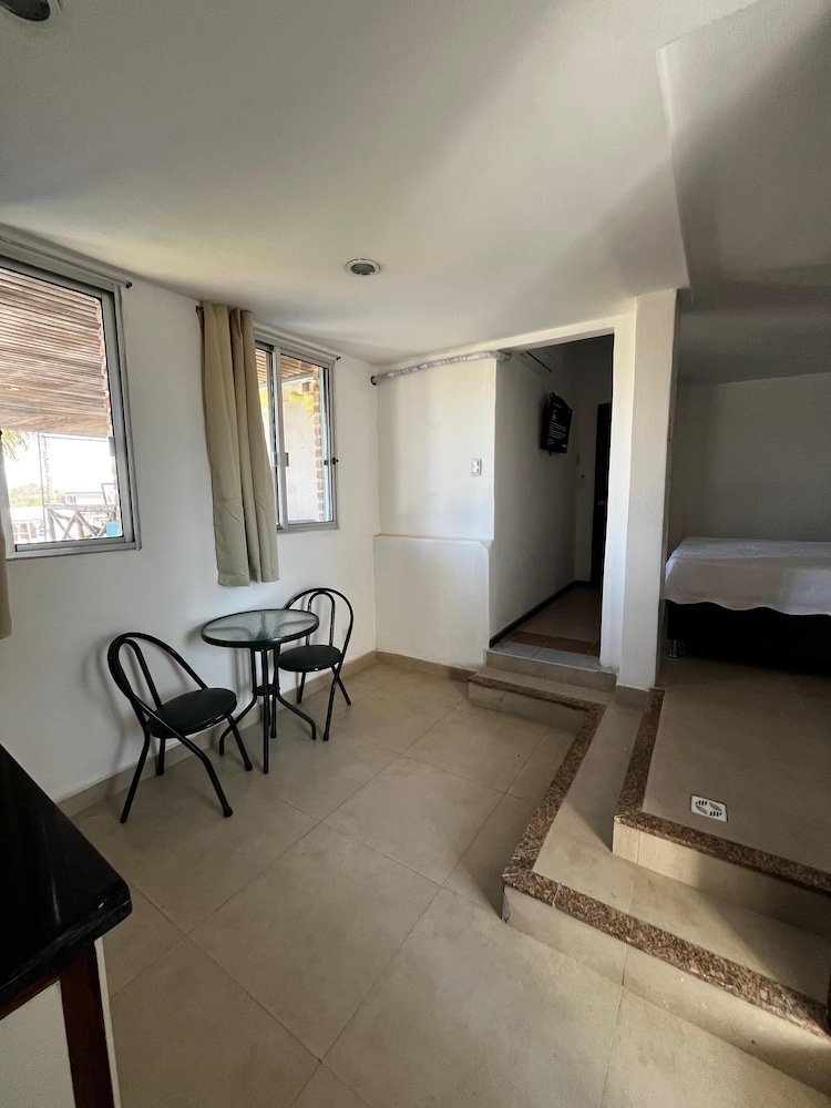 Superior Studio, 1 Bedroom, Non Smoking, Courtyard View photo 3