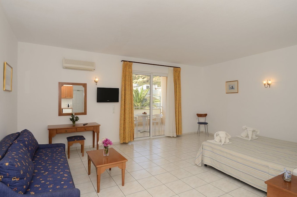 One Bedroom Apartment for 4 people Deluxe photo 2