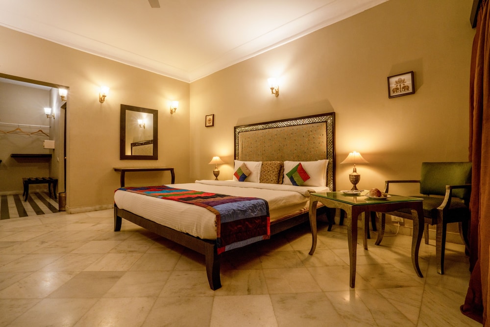 Super Deluxe Room with Shared Pool photo 3
