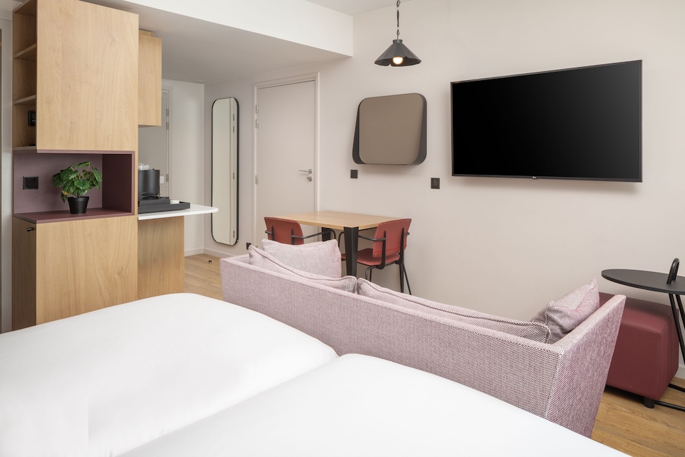 Studio Suite, 2 Twin Beds - Photo 2
