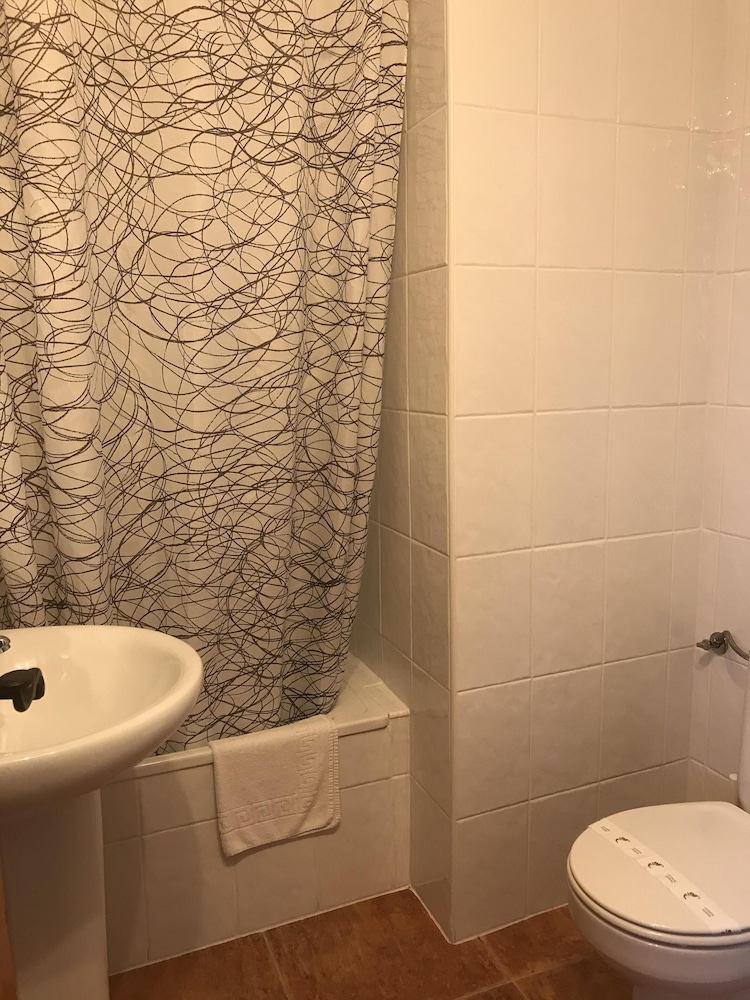 Standard Quadruple Room, Ensuite, Garden View (Dos Supletorias) photo 3