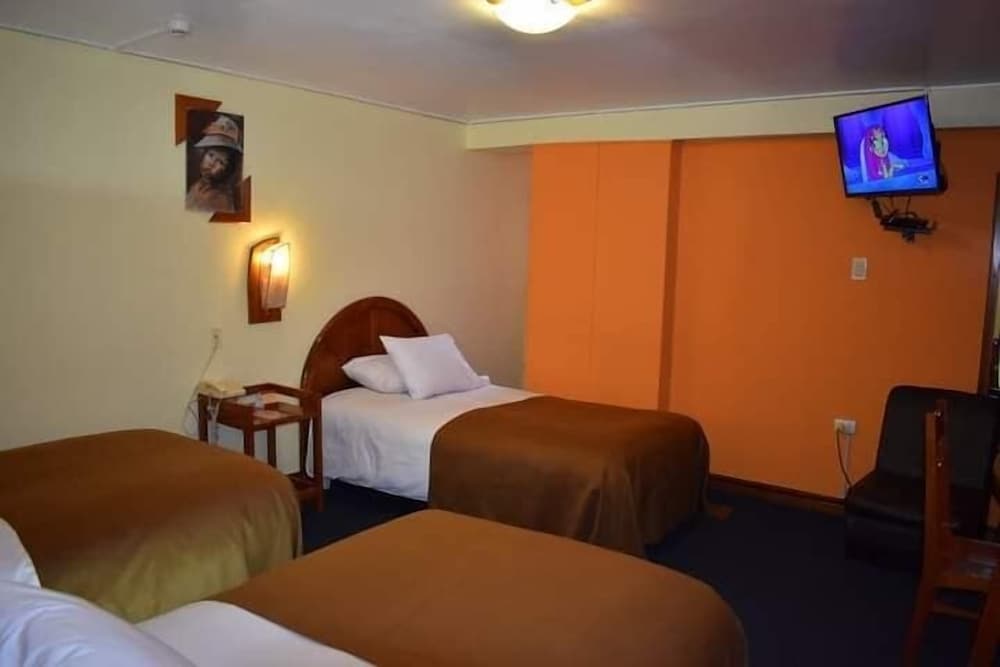 Basic Triple Room photo 3