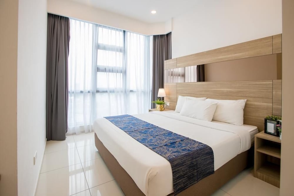 1+1BR LUXEHOME @ BUKIT BINTANG & KL CITY