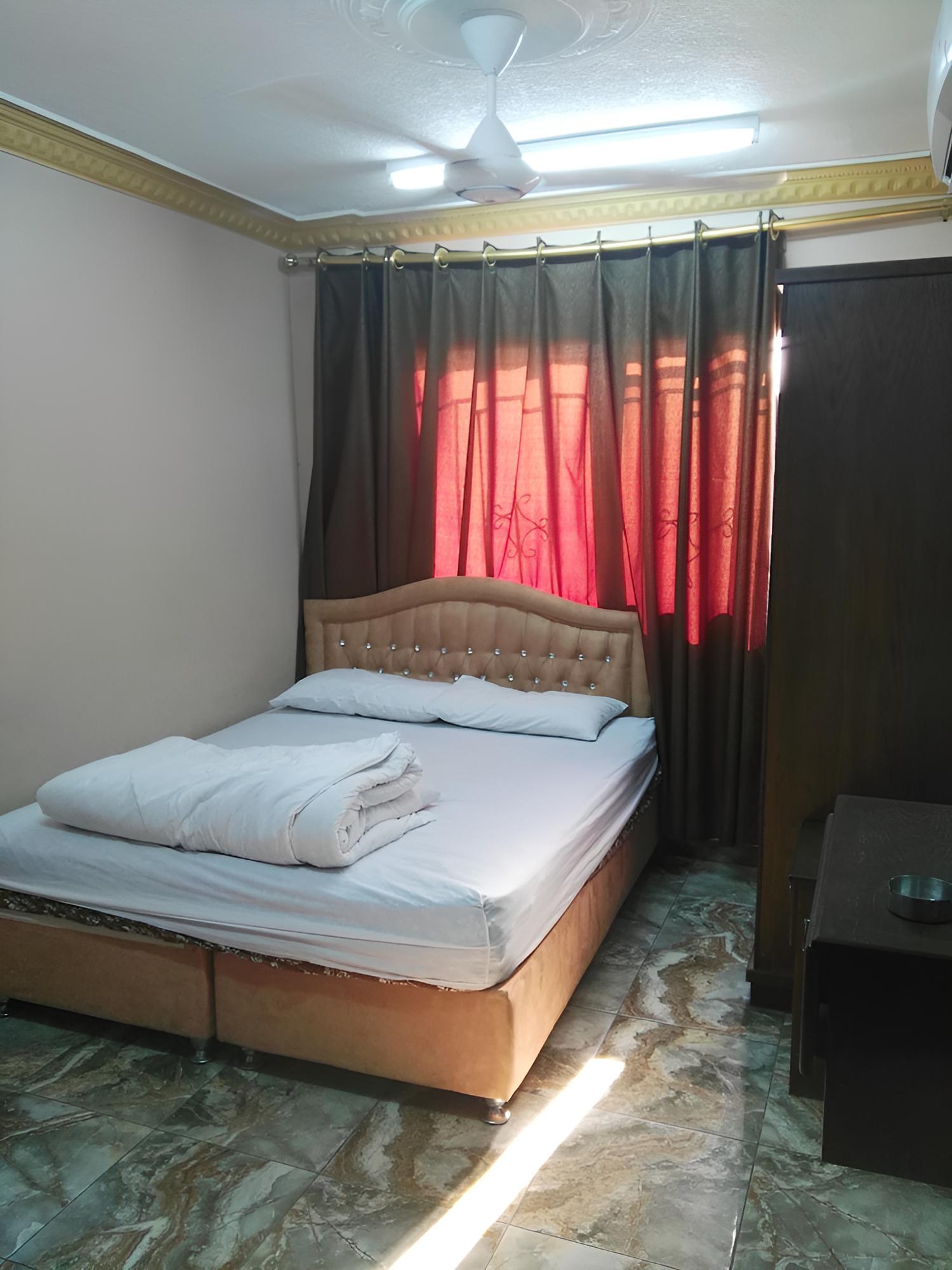 Double or Twin Room, Private Bathroom photo 1