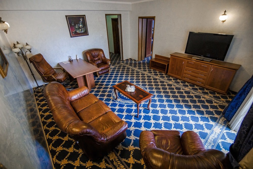 Executive Suite photo 3