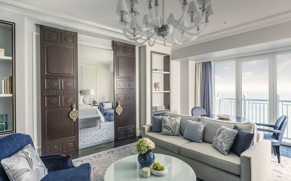 Suite, 1 Bedroom (Ambassador)