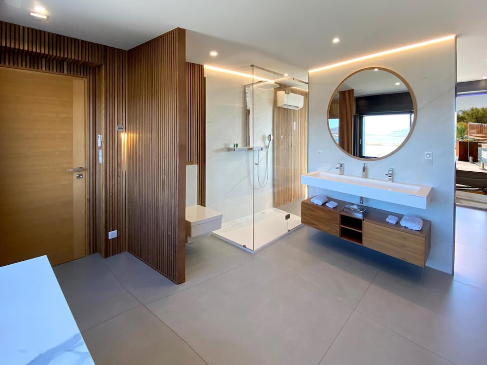 Superior Double Room, 1 Queen Bed, Terrace, Sea View photo 3