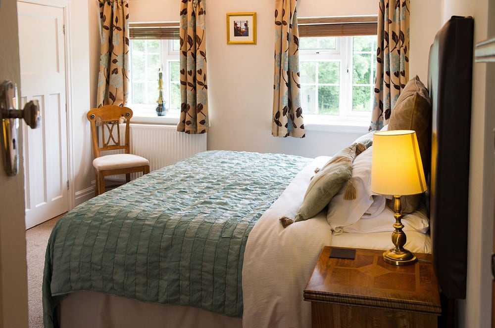 Deluxe Double or Twin Room - Photo 1