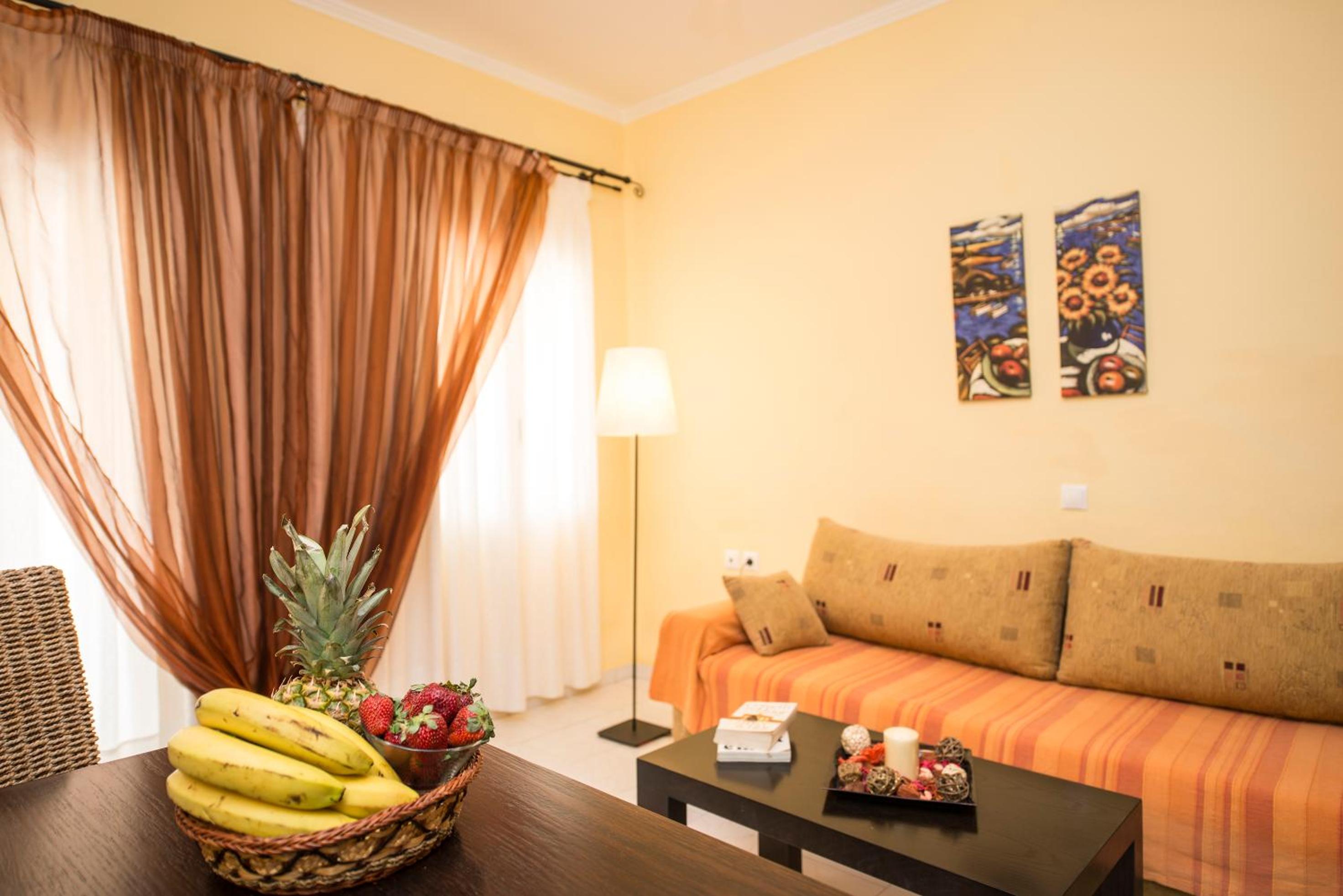 Family Apartment (2 Adults + 2 Children) - Split Level photo 3