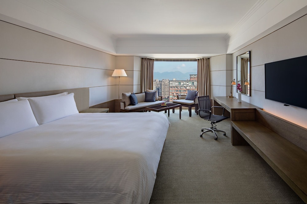 Classic Room, 1 King Bed