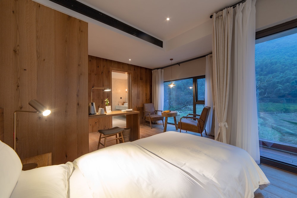 Superior Twin Room A photo 2