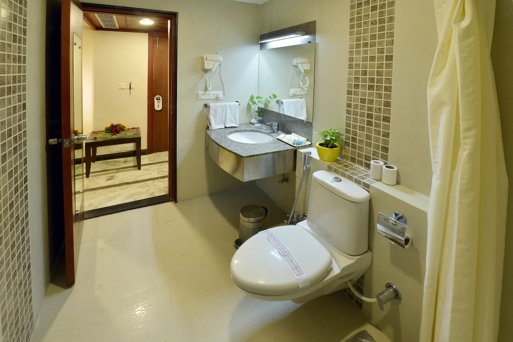 Comfort Room, 1 Double Bed - Photo 16