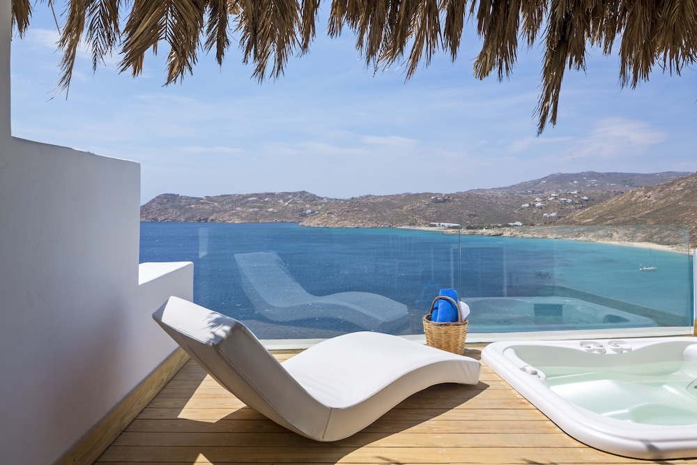Junior Suite, Hot Tub, Sea View - Photo 10