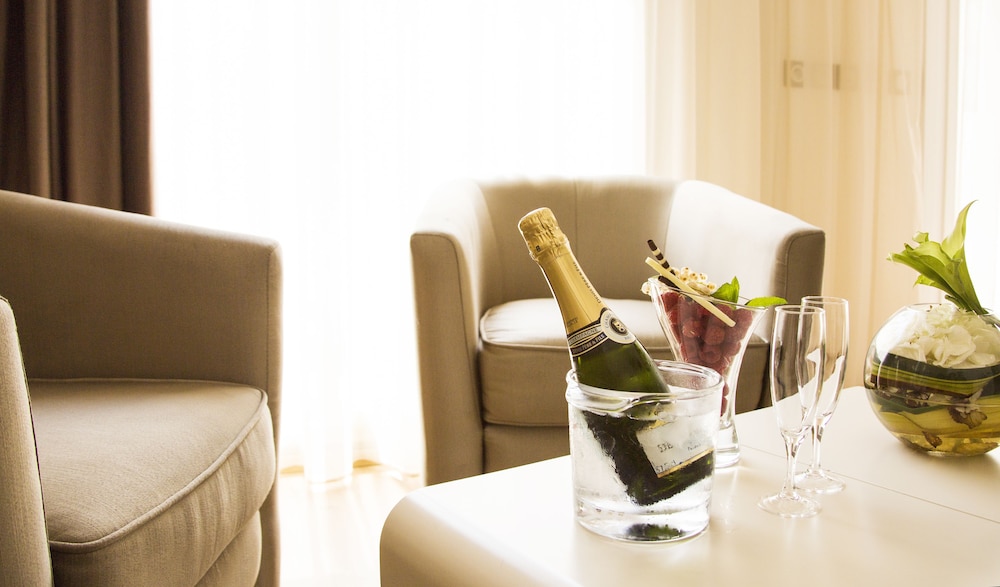 Junior Suite - Photo 6