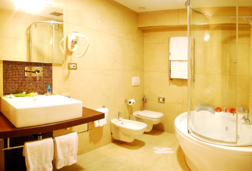 Junior Suite - Photo 2