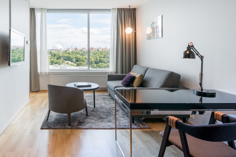 Suite, 1 Double Bed (Spa Fee Not Included)