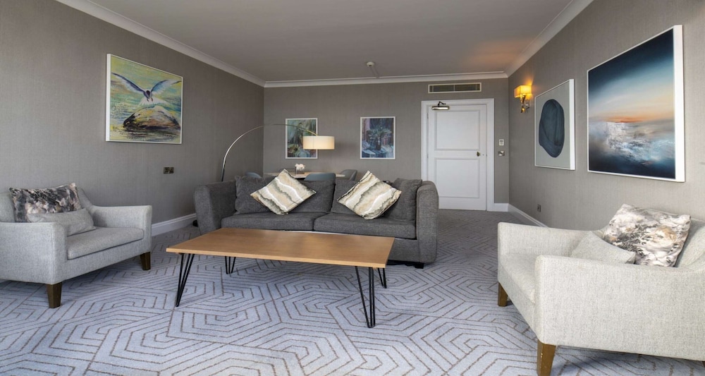 Suite, 1 Double Bed, Non Smoking, Sea View (with Sofabed) photo 1