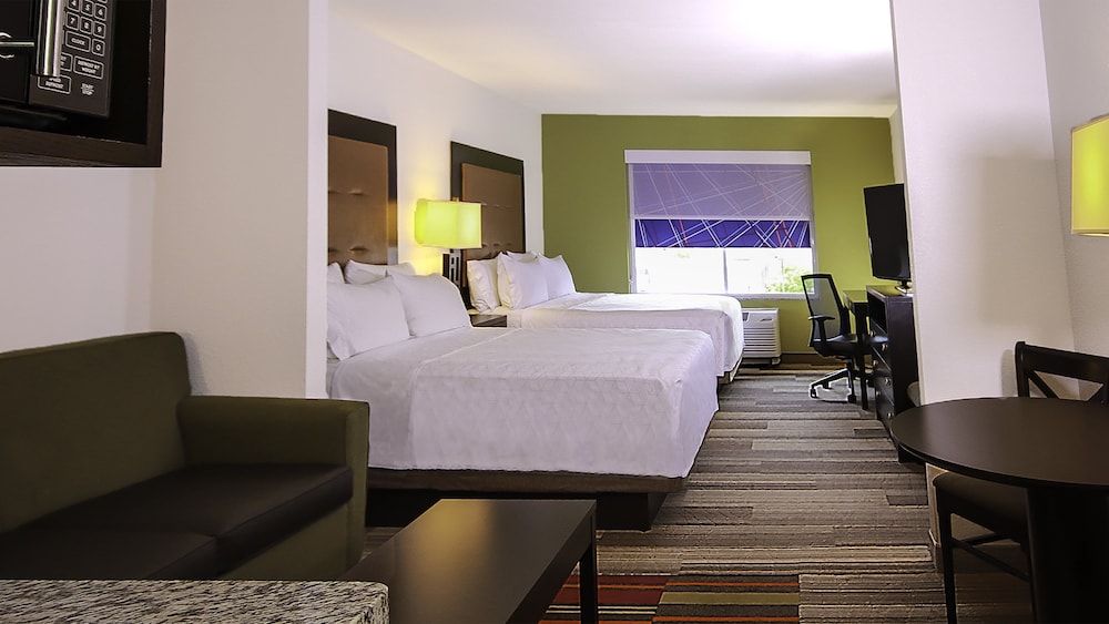 Standard Room, Multiple Beds photo 2