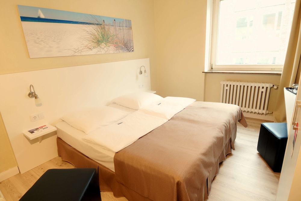 Standard Room, 1 Double Bed