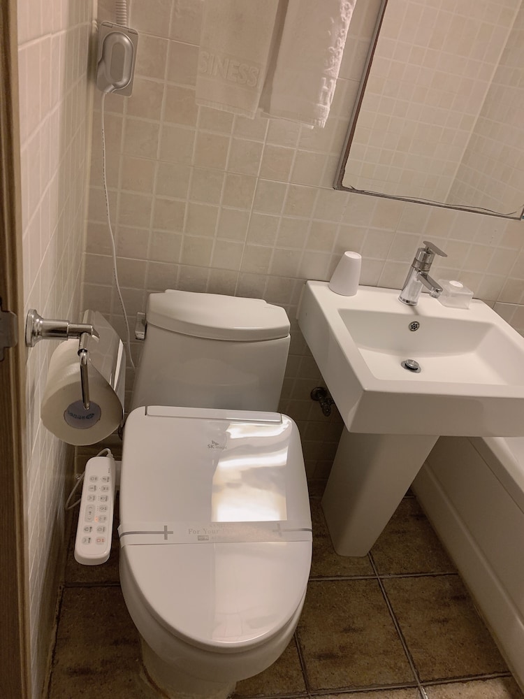 Deluxe Twin Room photo 3