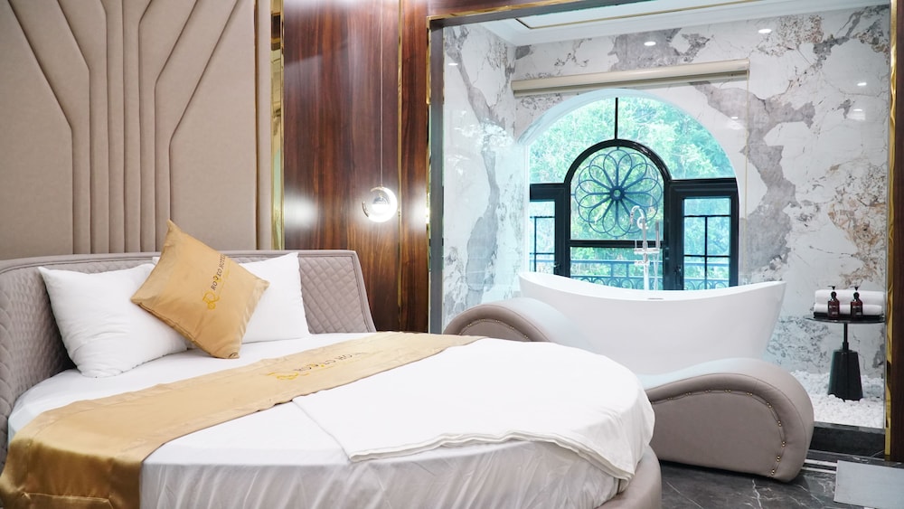 Luxury Room