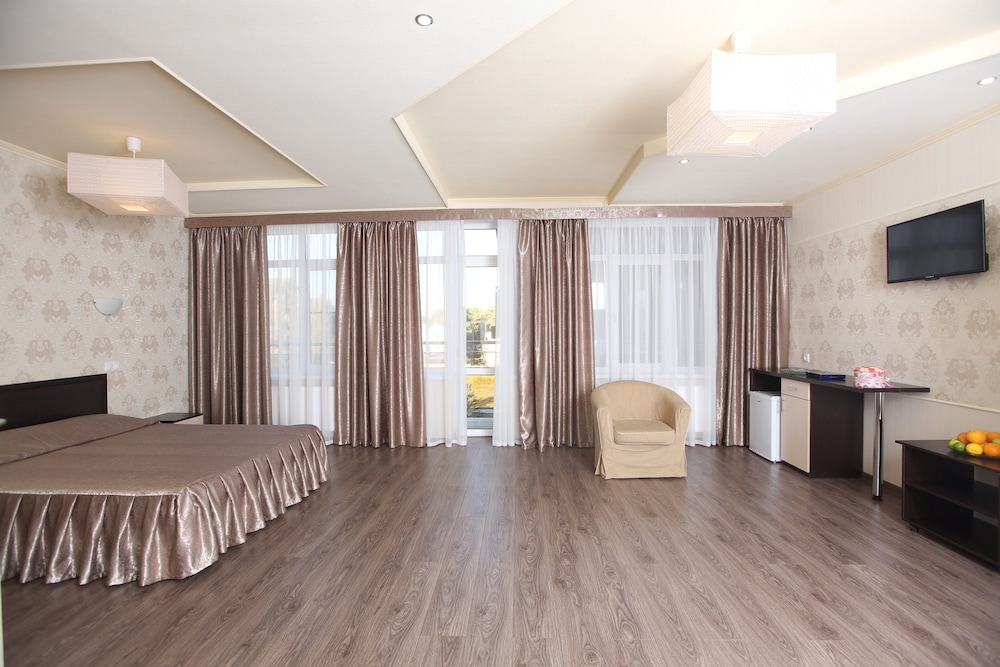 Luxury Studio Suite photo 3