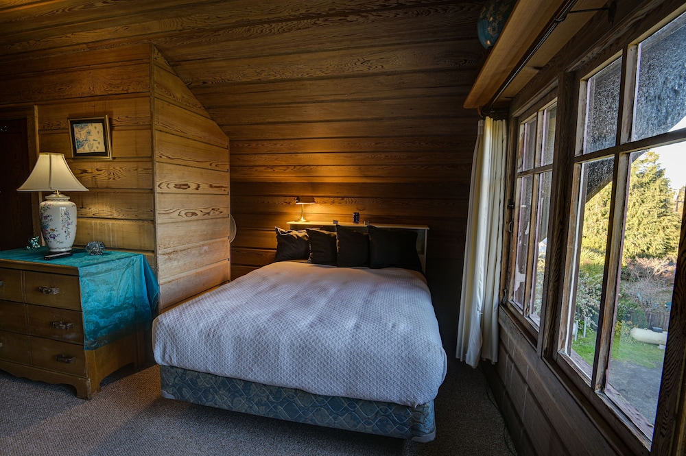 Deluxe Double Room, Multiple Beds, Garden View photo 1
