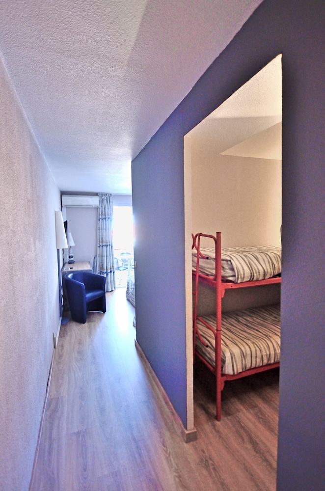 Quadruple Room photo 1