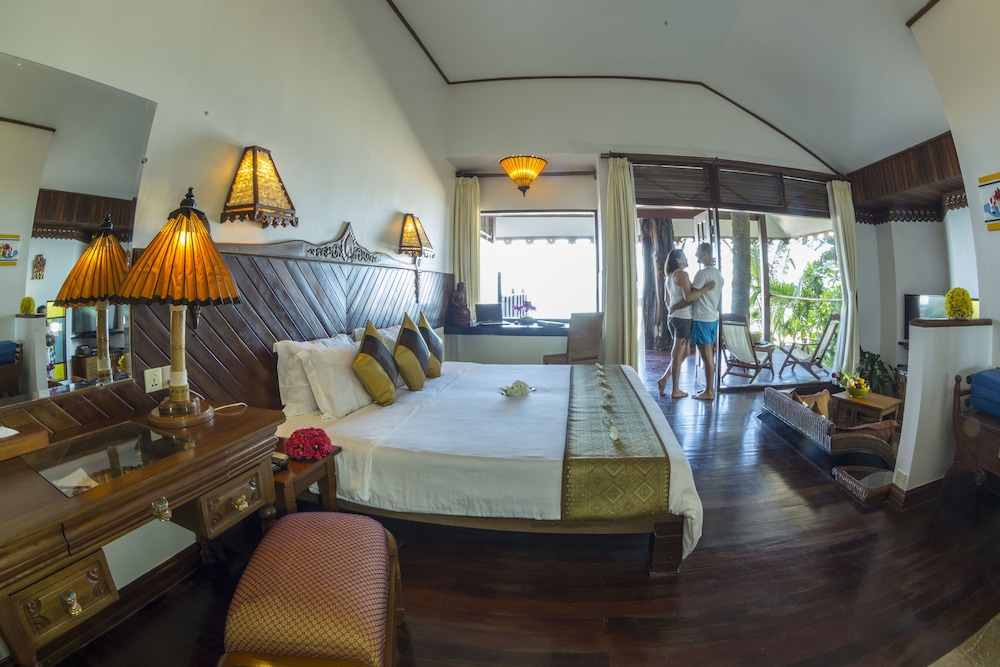 Beach Front Suite