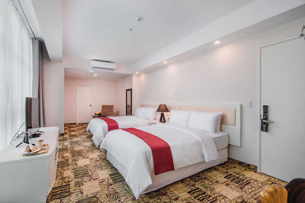 Room, 2 Queen Beds