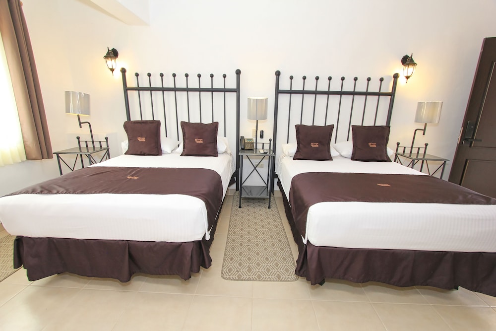 Superior Room, 2 Queen Beds, Courtyard Area (Terraza) photo 3