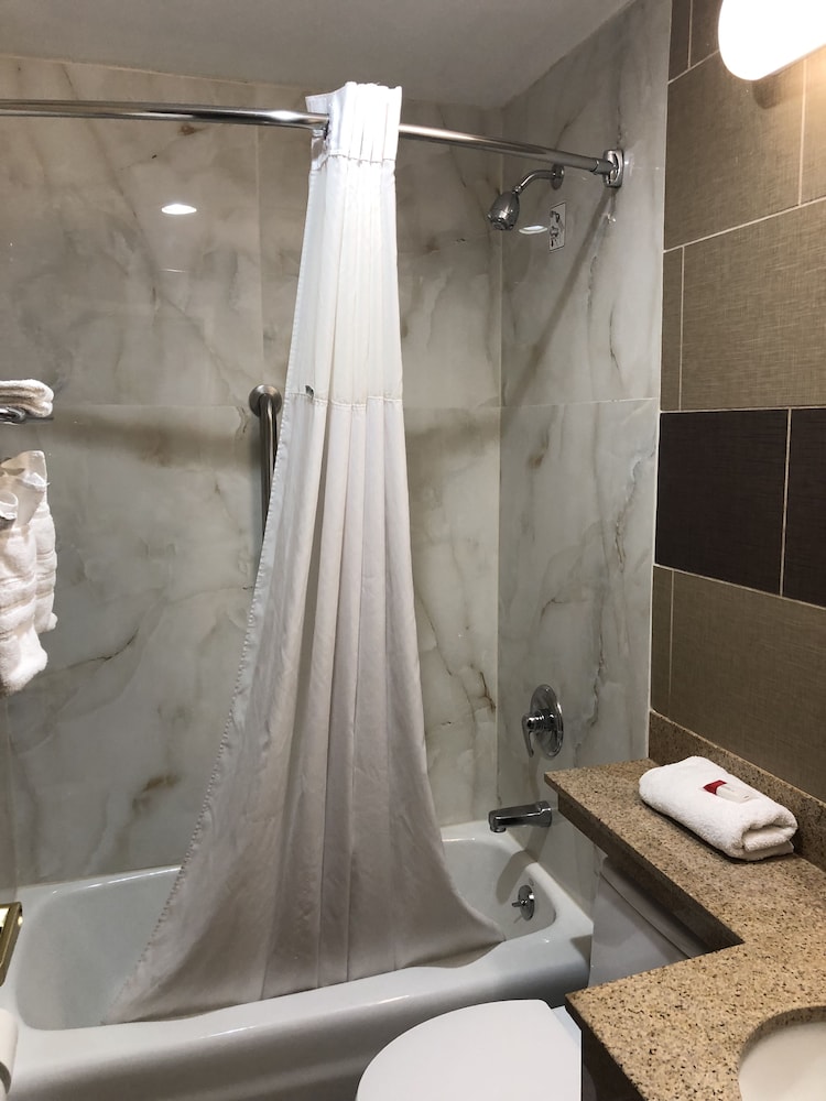 Days Inn by Wyndham Brooklyn, 사진 2