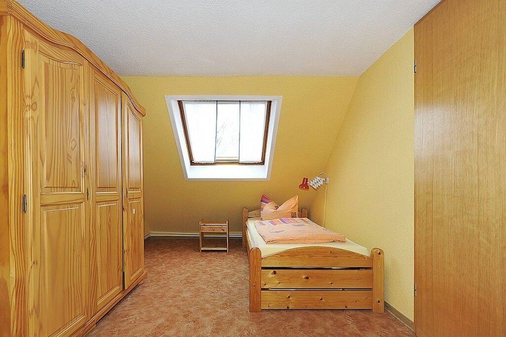 Family Apartment, 2 Bedrooms (Neuharlingersiel) photo 3