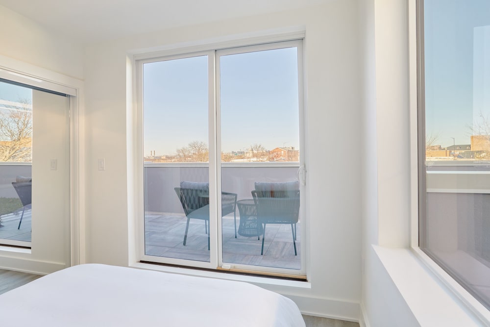 Deluxe Apartment, 2 Bedrooms - Photo 12