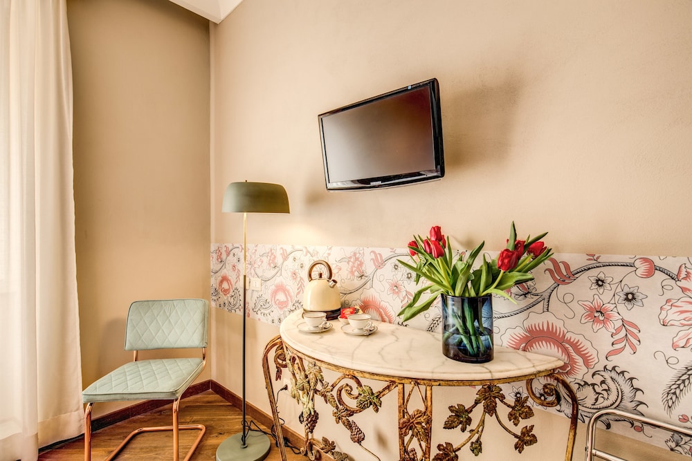 Standard Double or Twin Room photo 2