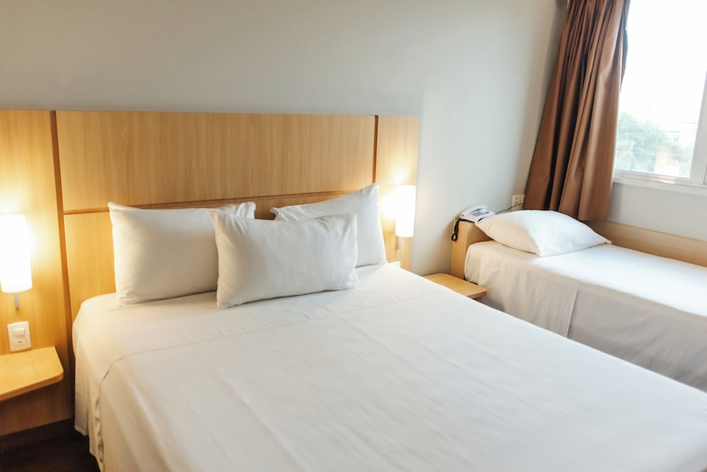 Superior Room, Multiple Beds photo 1