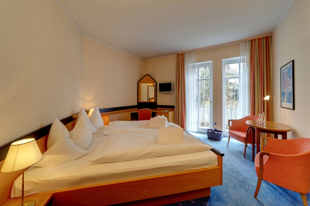 Classic Double Room, 1 Double Bed, Garden Area photo 3