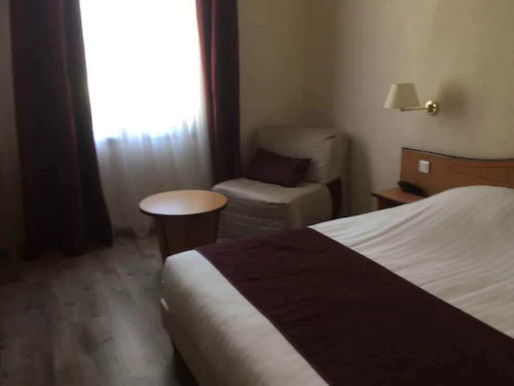 Standard Room photo 1