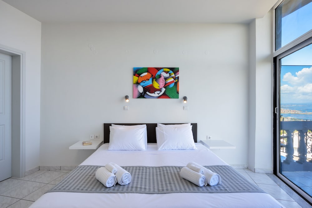 Superior Double or Twin Room, Sea View