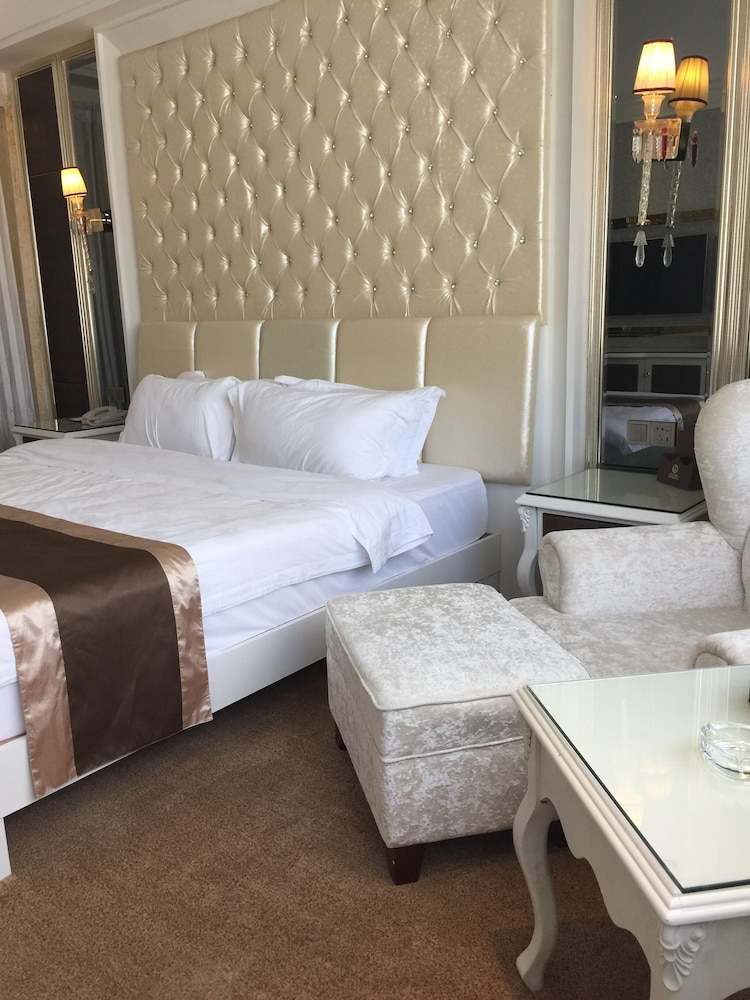 Business Double Room photo 3