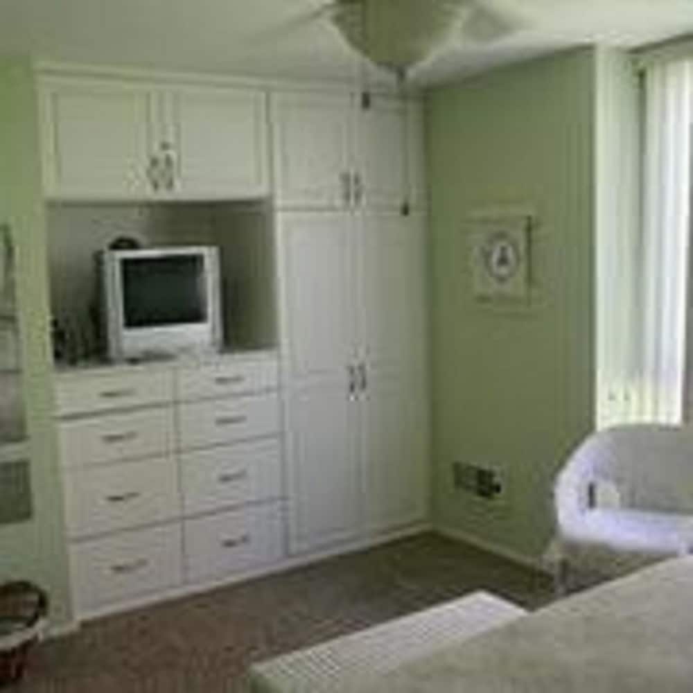 Apartment, 1 Bedroom, Sea Facing photo 2