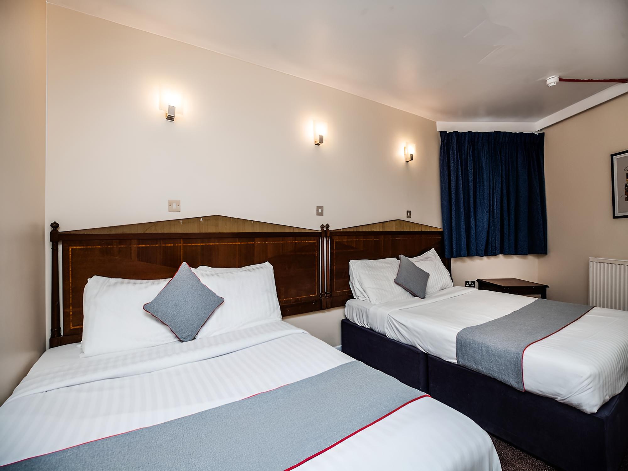 Deluxe Quadruple Room photo 1