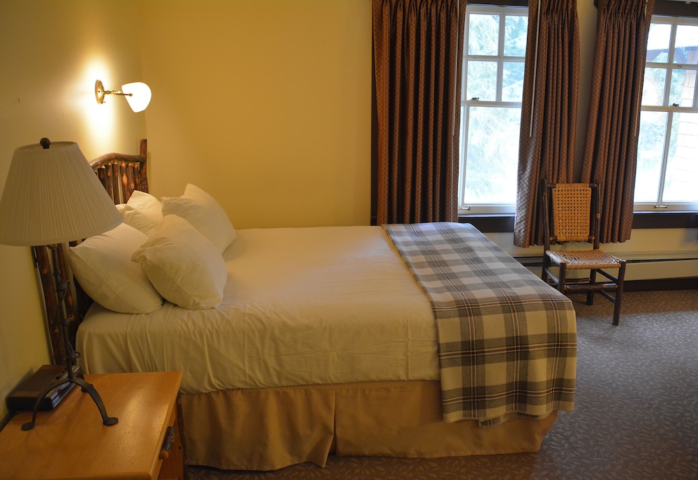 Deluxe Quadruple Room, Non Smoking, Private Bathroom photo 2
