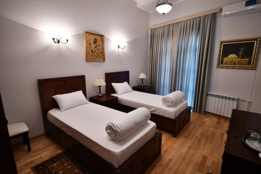Twin Room, Garden View